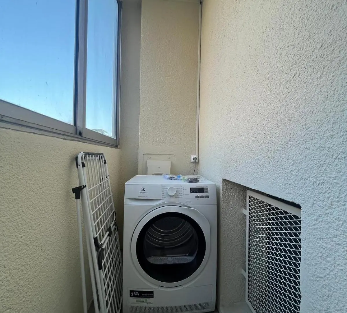 L'Etape Aixoise - Appartement Climatise Terrasse Parking Centre Ville Rotonde Cours Mirabeau Allees Provencales Αιξ-αν-Προβάνς 0*,  Γαλλία