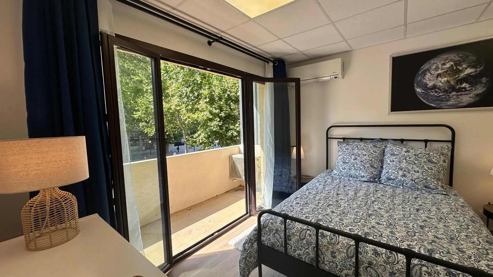 L'Etape Aixoise - Appartement Climatise Terrasse Parking Centre Ville Rotonde Cours Mirabeau Allees Provencales Αιξ-αν-Προβάνς Διαμέρισμα