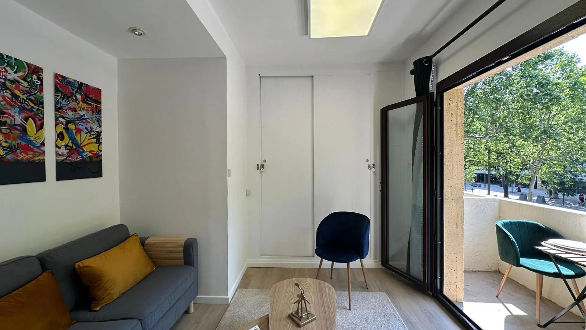 L'Etape Aixoise - Appartement Climatise Terrasse Parking Centre Ville Rotonde Cours Mirabeau Allees Provencales Αιξ-αν-Προβάνς 0*,